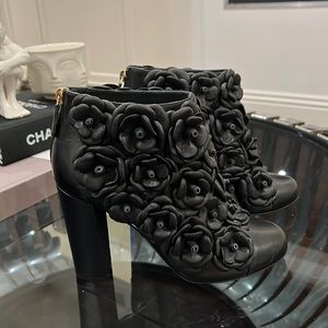 CHANEL Camelia Booties 39.5